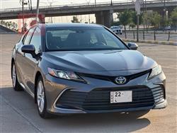 تۆیۆتا کامری